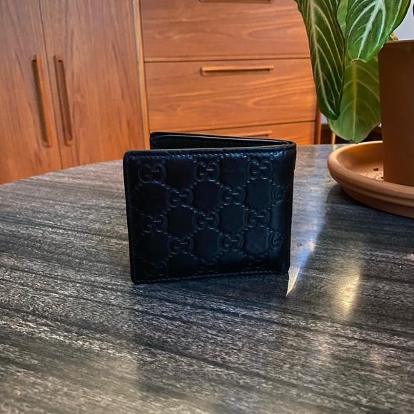 Gucci Wallet - Picture 3 of 4